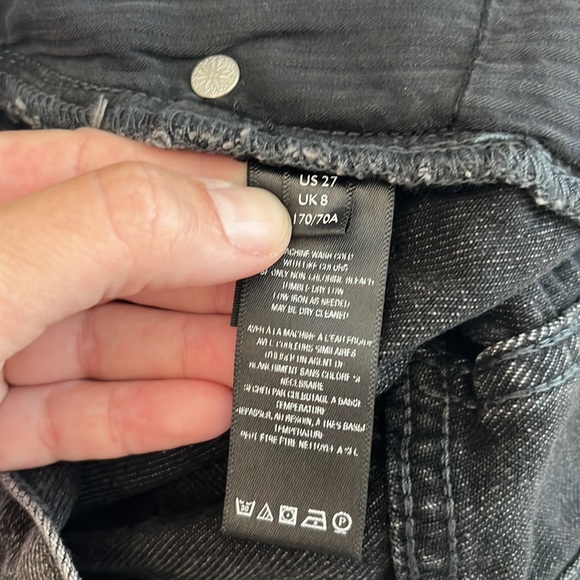 We The Free High Rise Button Fly Distressed Shorts size 27 - Picture 3 of 4